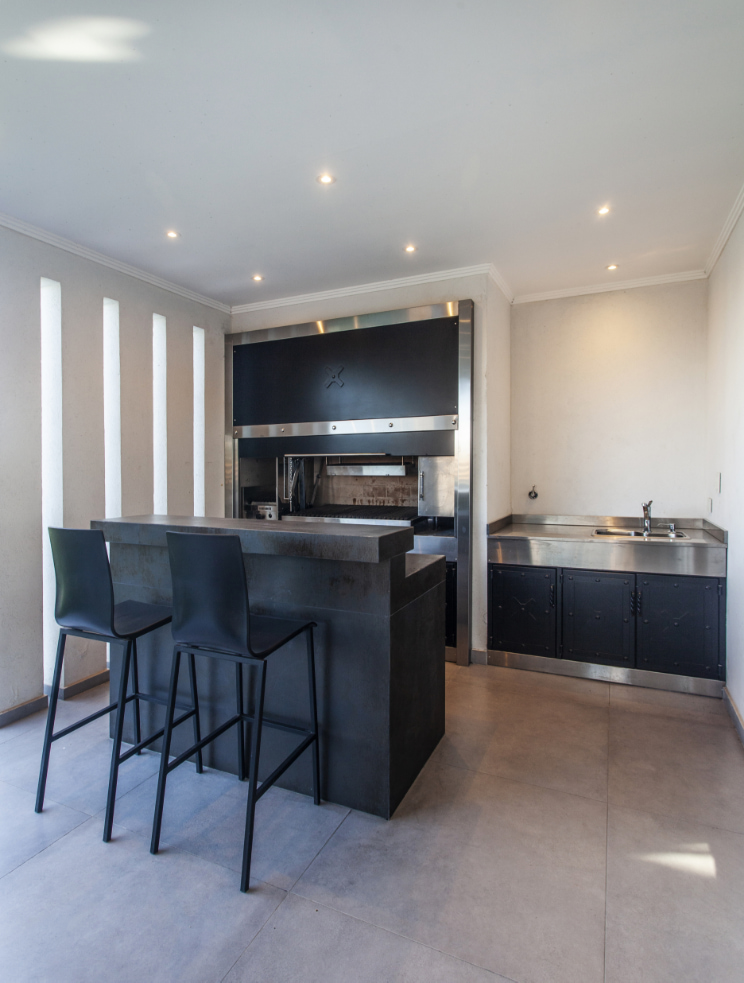Francés Urbano Marinas 230 Exterior